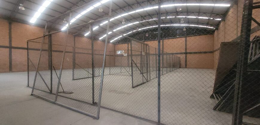 Bodega en Arriendo- Funza – área total 2365 m2