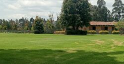 Mosquera -Finca- con pesebreras- club -26793 m2