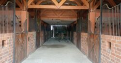 Mosquera -Finca- con pesebreras- club -26793 m2
