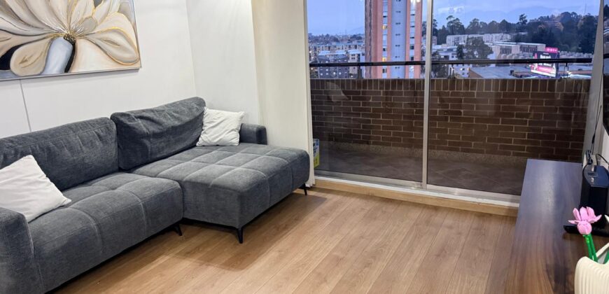 Bogotá, Pontevedra Apartamento de 97 m2, dos parqueos, piso 9