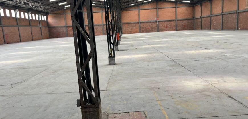 Mosquera, Bodega 3300 m2 ,150 kva lote adicional 700 m2